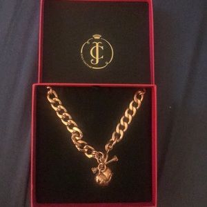 Juicy couture necklace NEVER USED